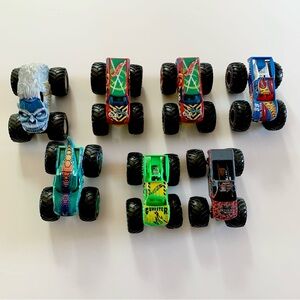 7 Pieces Hot Wheels Monster Trucks Gunkster Mega Wrex Yeti Northern Nightmare